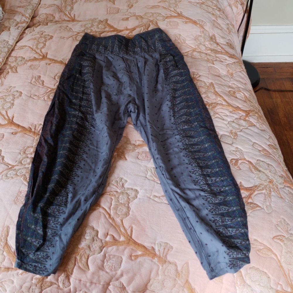 Ecote floral geometric pattern harem joggers pants